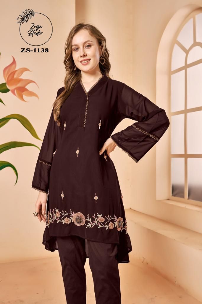 Designer Tunic with Gorgeous Handwork & sleeves In Pattern Glamours Tassels paired with Classy pants