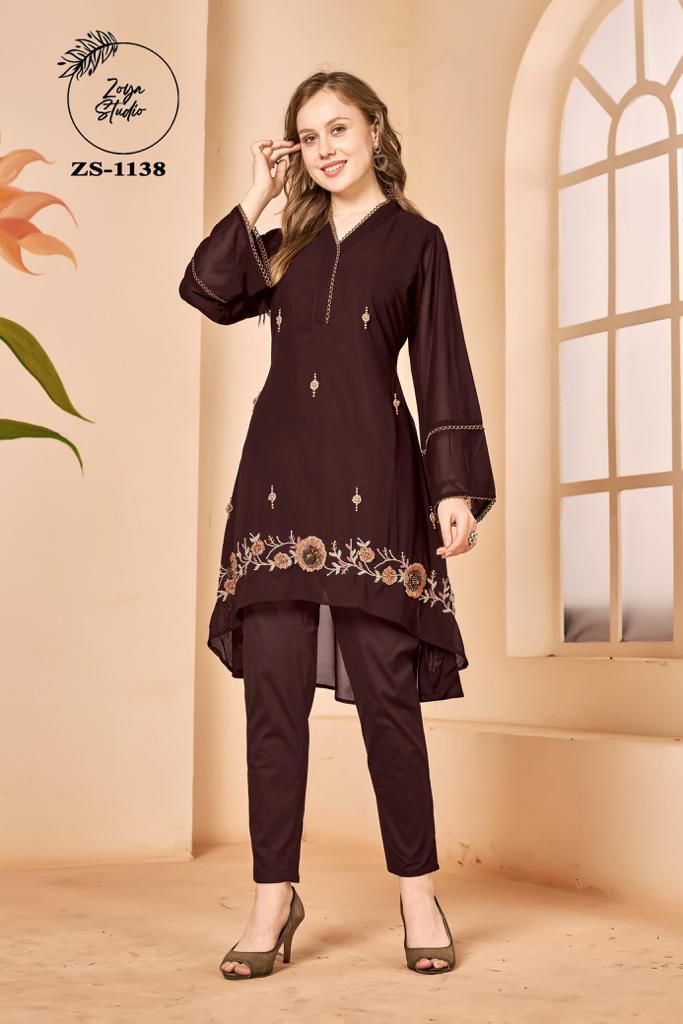 Designer Tunic with Gorgeous Handwork & sleeves In Pattern Glamours Tassels paired with Classy pants